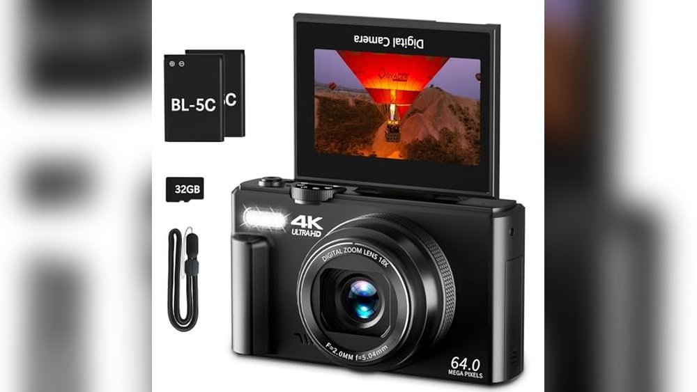 best camera for vlogging with flip screen
