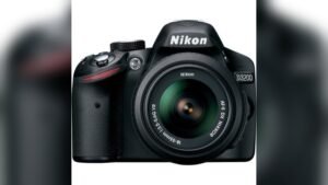 best nikon dslr camera for travel photography