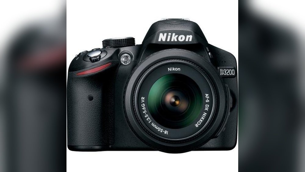 best nikon dslr camera for travel photography
