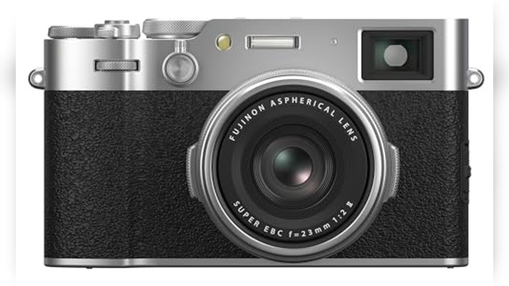 fujifilm x100vi digital camera review