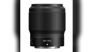 best lens for nikon z50 for travel and portrait