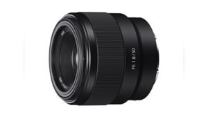 best portrait lens for sony a7r iv