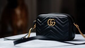 are camera bags still in style