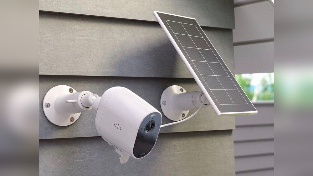 how long do arlo camera batteries last