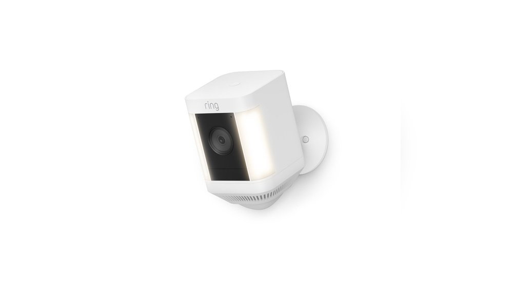 how long does ring spotlight camera battery last