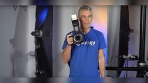 how to use speedlight flash outdoors