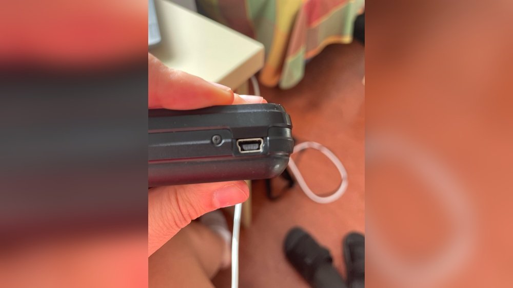types of camera chargers