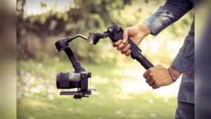 can you use a gimbal to take photos