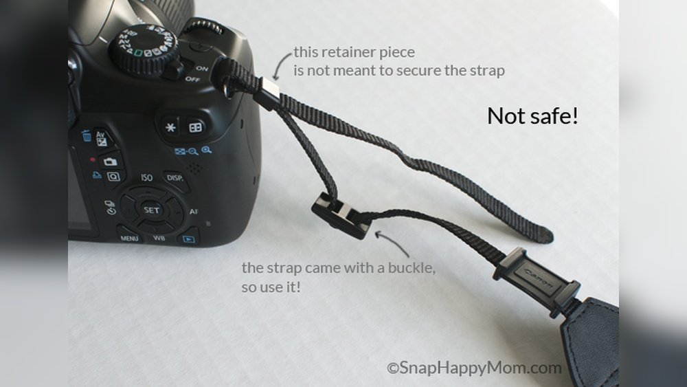 how to take camera straps off